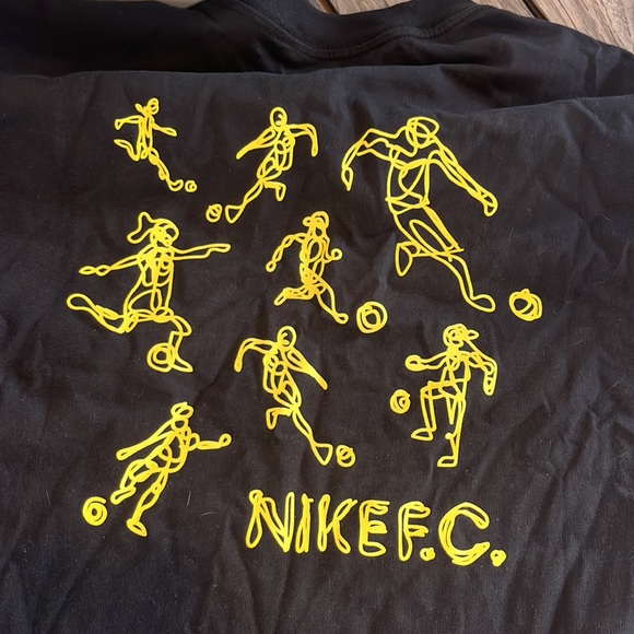 NIKE THE NIKE TEE NIKE FUTBOL T-SHIRT LOOSE FIT MENS XXL - Picture 5 of 6